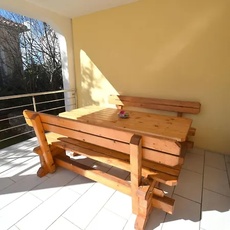 Klara By Interhome * Krk Town